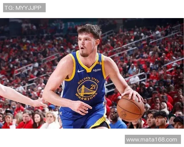 偏不信邪！才坐了几场板凳快船又让内线老将回到了轮换阵型中？